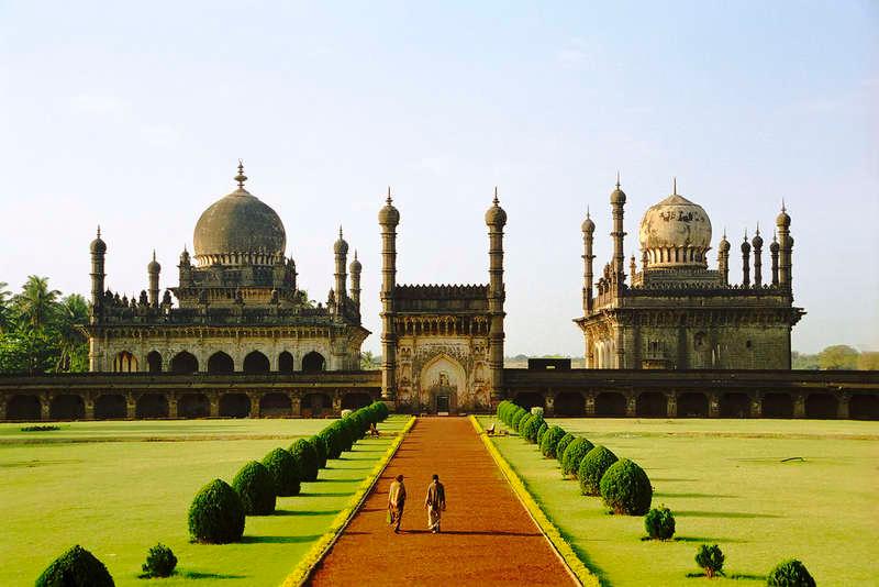 Top 6 Places To Visit In Bijapur